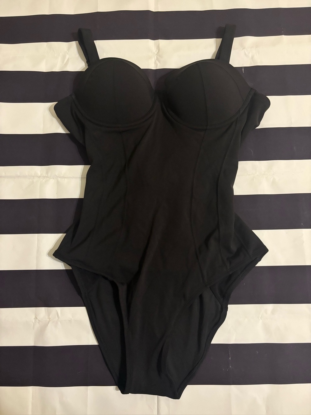 BNWT TA3 Lushy One Piece SwimSuit XL Regular B Cup